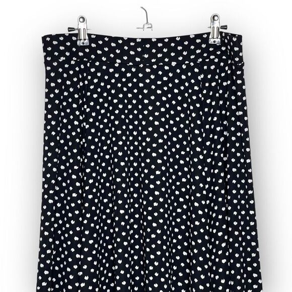 Lands’ End Black White Animal Print Dot A-Line Knee Length Skirt Women’s Size M - Picture 5 of 11